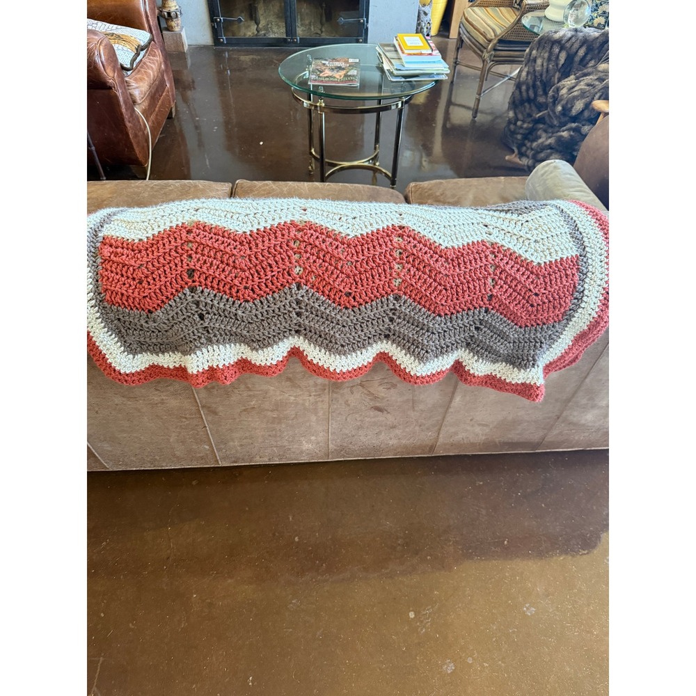 Hand crocheted throw 63 x 49 Grannycore Heritage Prairie Cottagecore